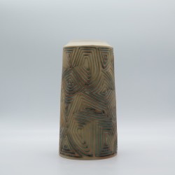 Vase gravé